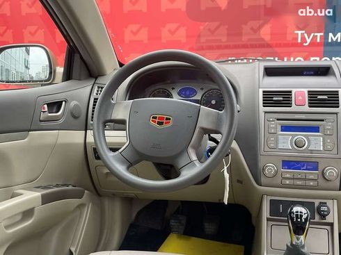 Geely Emgrand 7 2012 - фото 24