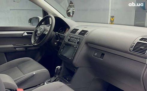 Volkswagen Touran 2012 - фото 17