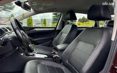 Volkswagen Passat 2011 - фото 13