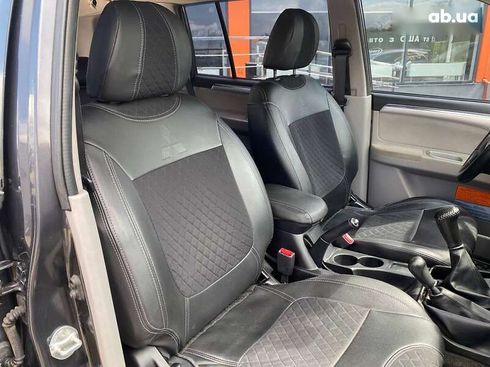 Mitsubishi Pajero 2011 - фото 23