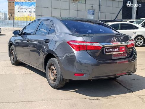 Toyota Corolla 2016 серый - фото 10