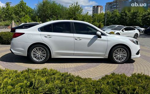 Subaru Legacy 2018 - фото 8