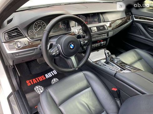 BMW 5 серия 2015 - фото 13
