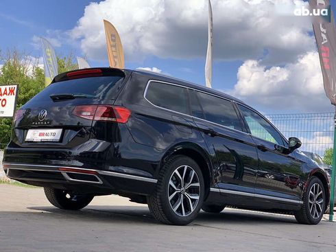 Volkswagen Passat 2021 - фото 17