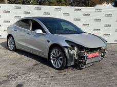 Продаж вживаних Tesla Model 3 у Луцьку - купити на Автобазарі
