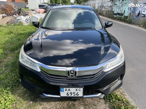 Honda Accord 2017 черный - фото 8