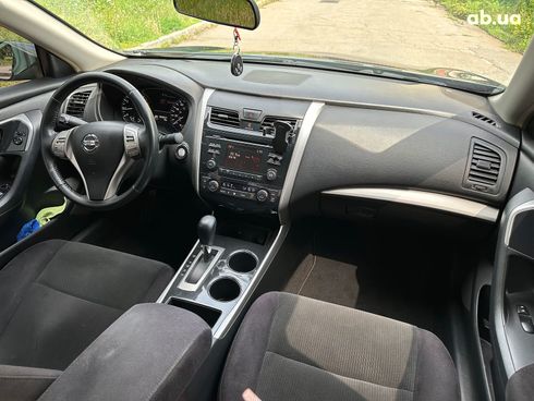 Nissan Altima 2013 черный - фото 14