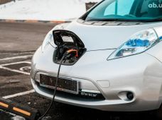 Запчастини Двигуна на Легкові авто Nissan Київська обл. - купити на Автобазарі