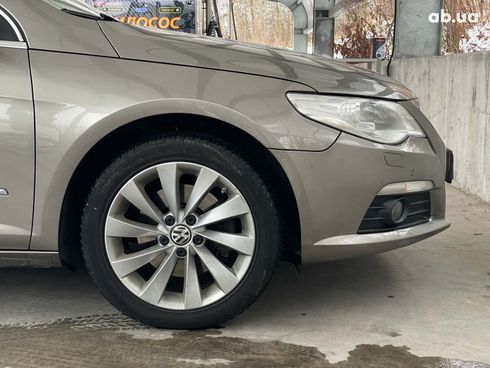 Volkswagen Passat CC 2011 бежевый - фото 6