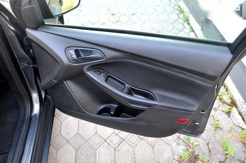 Ford Focus 2018 - фото 23
