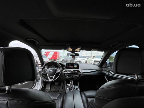 BMW 5 серия 2019 серый - фото 34