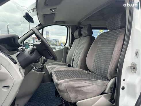 Opel Vivaro 2007 - фото 14