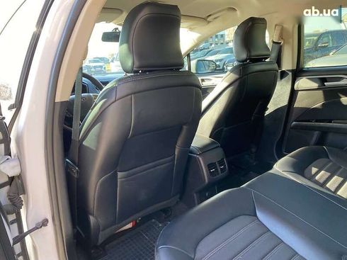 Ford Fusion 2017 - фото 21