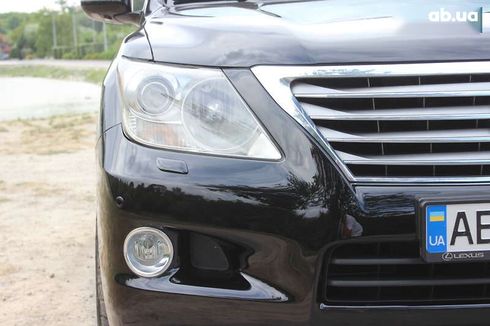 Lexus LX 2010 - фото 20