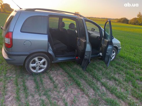 Opel Zafira 2004 серый - фото 9