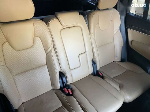 Volvo XC90 2016 - фото 30