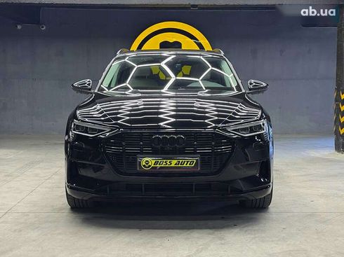 Audi E-Tron 2023 - фото 2