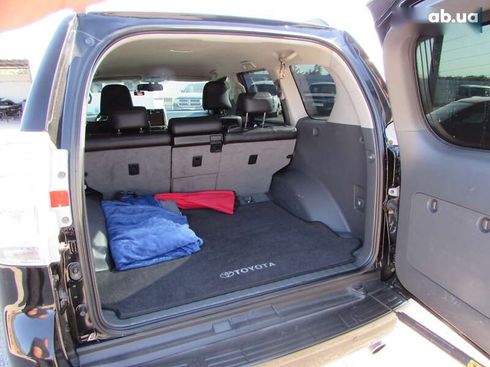 Toyota Land Cruiser Prado 2011 - фото 15