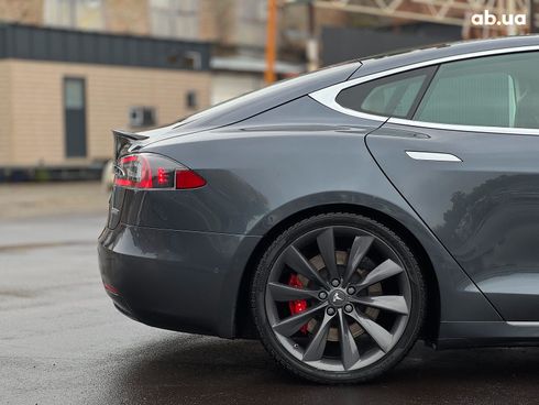 Tesla Model S 2017 серый - фото 19