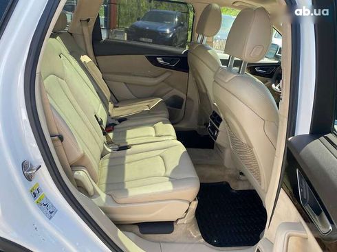 Audi Q7 2016 - фото 28