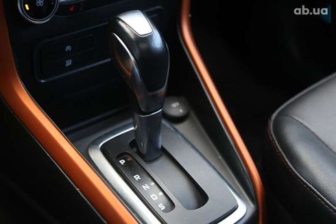 Ford EcoSport 2018 - фото 19