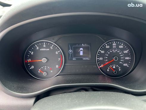 Kia Sportage 2018 серый - фото 39