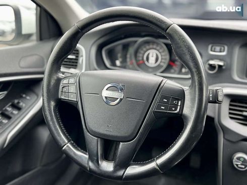 Volvo V40 2013 - фото 26