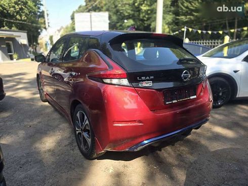 Nissan Leaf 2019 - фото 6