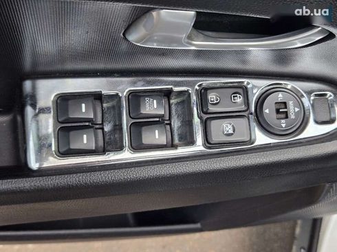 Kia Sportage 2012 - фото 17