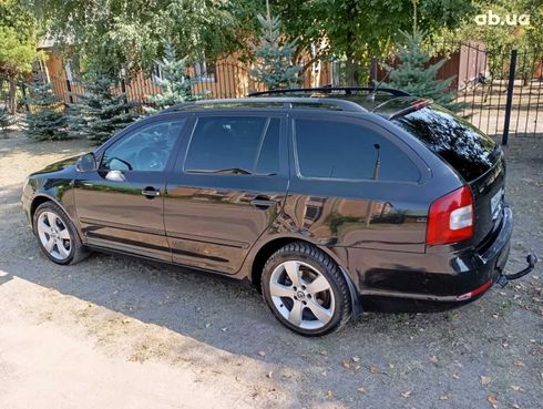 Skoda Octavia 2011 черный - фото 3