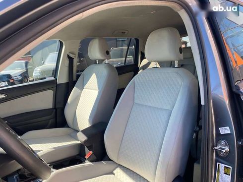 Volkswagen Tiguan 2017 - фото 20