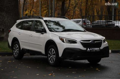 Subaru Outback 2021 - фото 3