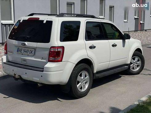 Ford Escape 2012 - фото 4