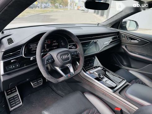 Audi RS Q8 2021 - фото 11