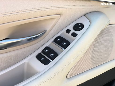 BMW 5 серия 2015 черный - фото 29