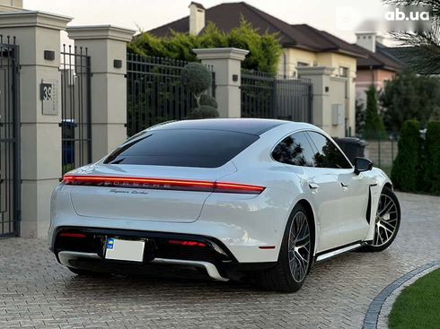 Porsche Taycan 2020 - фото 14