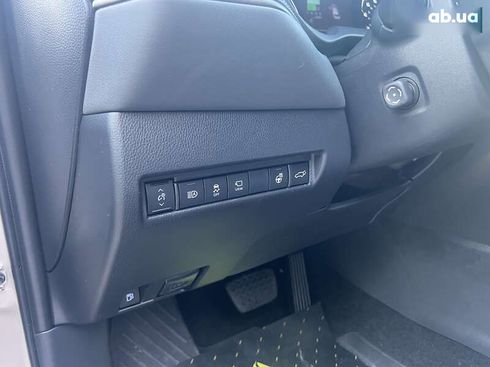 Toyota Venza 2021 - фото 23