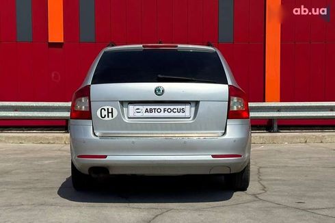 Skoda Octavia 2011 - фото 7