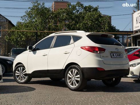 Hyundai Tucson 2012 - фото 4