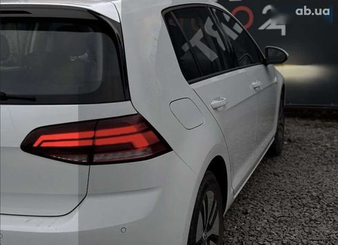 Volkswagen e-Golf 2020 - фото 5