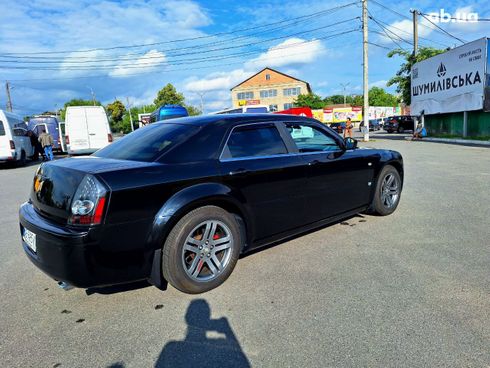 Chrysler 300C 2005 черный - фото 10