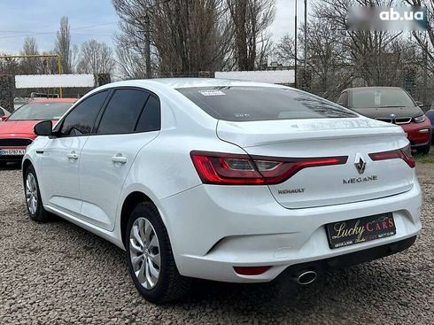 Renault Megane 2019 - фото 7