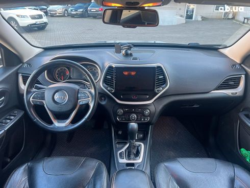 Jeep Cherokee 2015 серый - фото 20