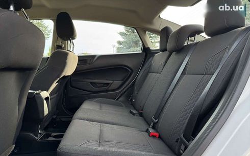 Ford Fiesta 2019 - фото 11