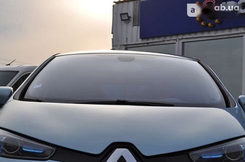 Renault Zoe 2015 - фото 9