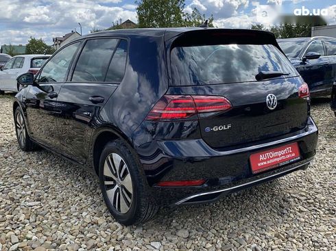 Volkswagen e-Golf 2020 - фото 12