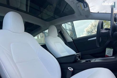Tesla Model 3 2023 - фото 22