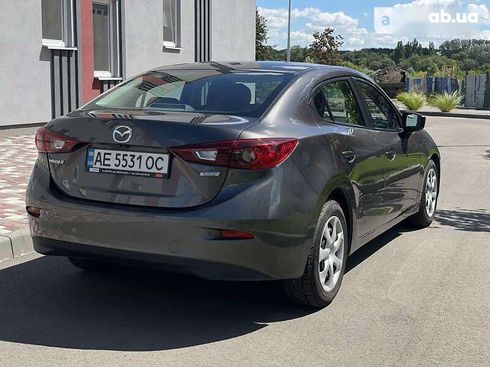 Mazda 3 2017 - фото 21