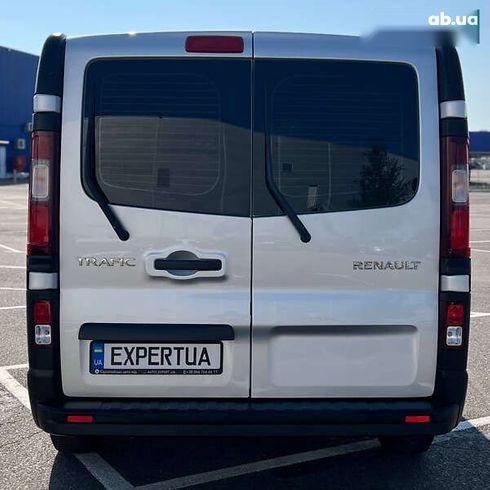 Renault Trafic 2021 - фото 4