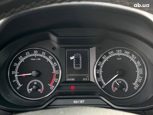 Skoda Octavia 2017 белый - фото 16